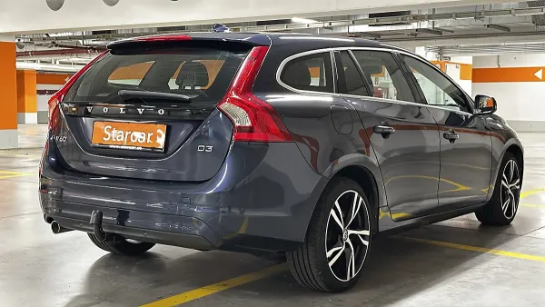 Volvo V60 D3 Summum gebraucht in Wien – Foto 3