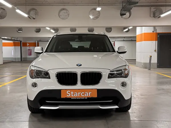 BMW X1 xDrive18d Österreich Paket gebraucht in Wien – Foto 4
