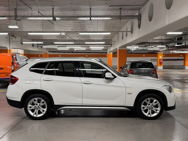 BMW X1 xDrive18d Österreich Paket gebraucht in Wien – Foto 7