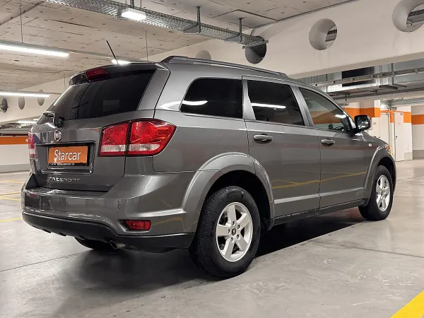 Fiat Freemont 2,0 Multijet II 140 Lounge gebraucht in Wien – Foto 3