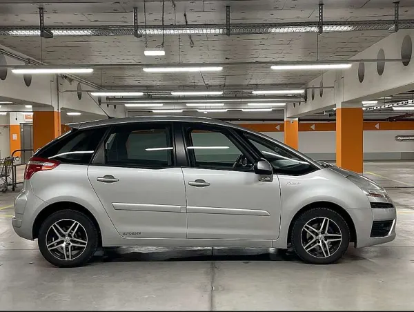 Citroën C4 Picasso 1,6 X Plus HDi FAP gebraucht in Wien – Foto 7