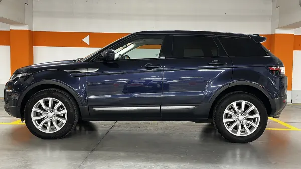 Land Rover Range Rover Evoque 2,0 TD4 150 SE Aut. gebraucht in Wien – Foto 6
