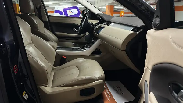Land Rover Range Rover Evoque 2,0 TD4 150 SE Aut. gebraucht in Wien – Foto 8