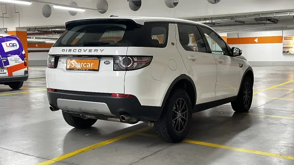 Land Rover Discovery Sport 2,0 TD4 4WD HSE Aut. gebraucht in Wien – Foto 3